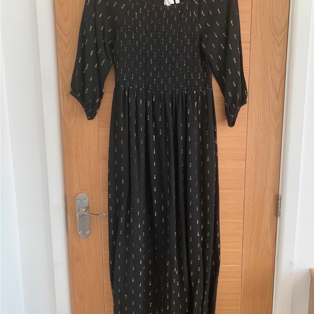 Elegant Black and Gold Women's Dress